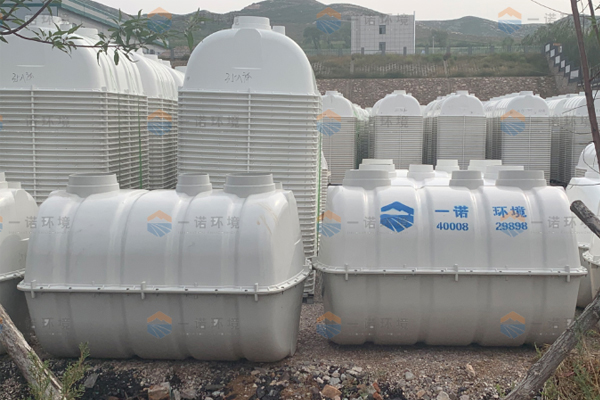 選購(gòu)模壓化糞池時(shí)要關(guān)注那些內(nèi)容 選購(gòu)模壓化糞池時(shí)要關(guān)注那些內(nèi)容